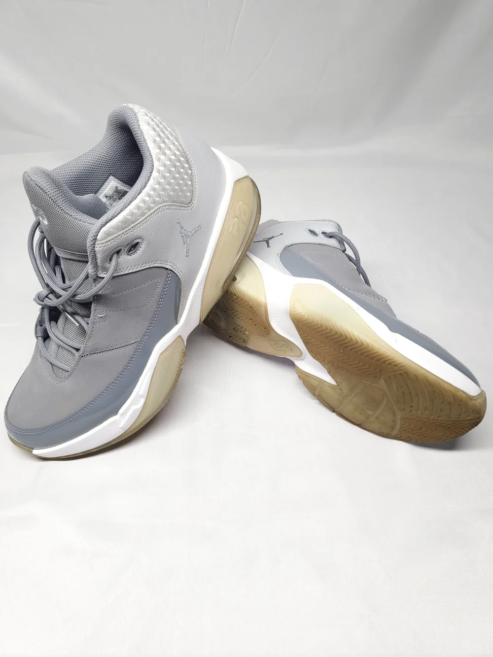 Jordan max aura